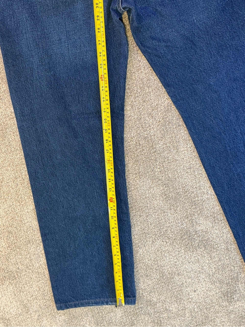 Vintage Straight Jeans in Classic Blue - Picture 4 of 6